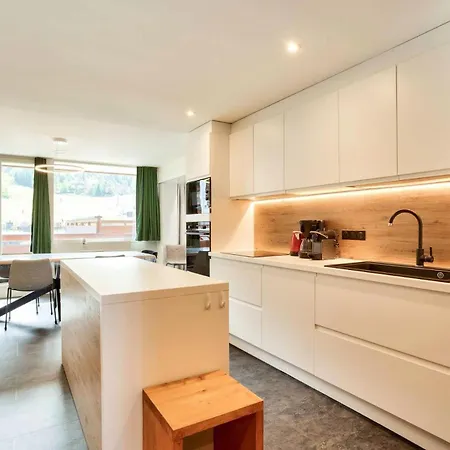 Appartement Résidence Le Vercors - 4 Pièces 8 Pers - Le Vercors - Refait A Neuf - Plagne Centre Mae-9214 La Plagne